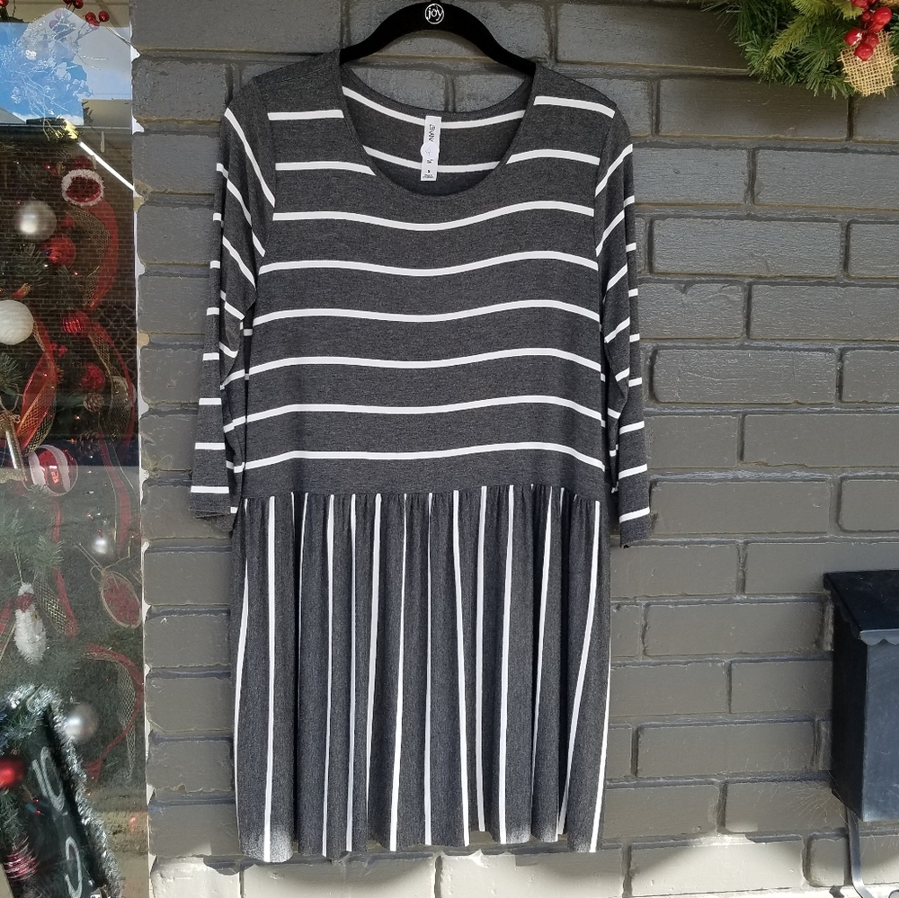 Zenana Premium top - Picture 2 of 8